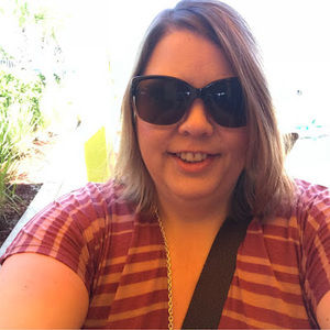 Meet your Posher, Amy